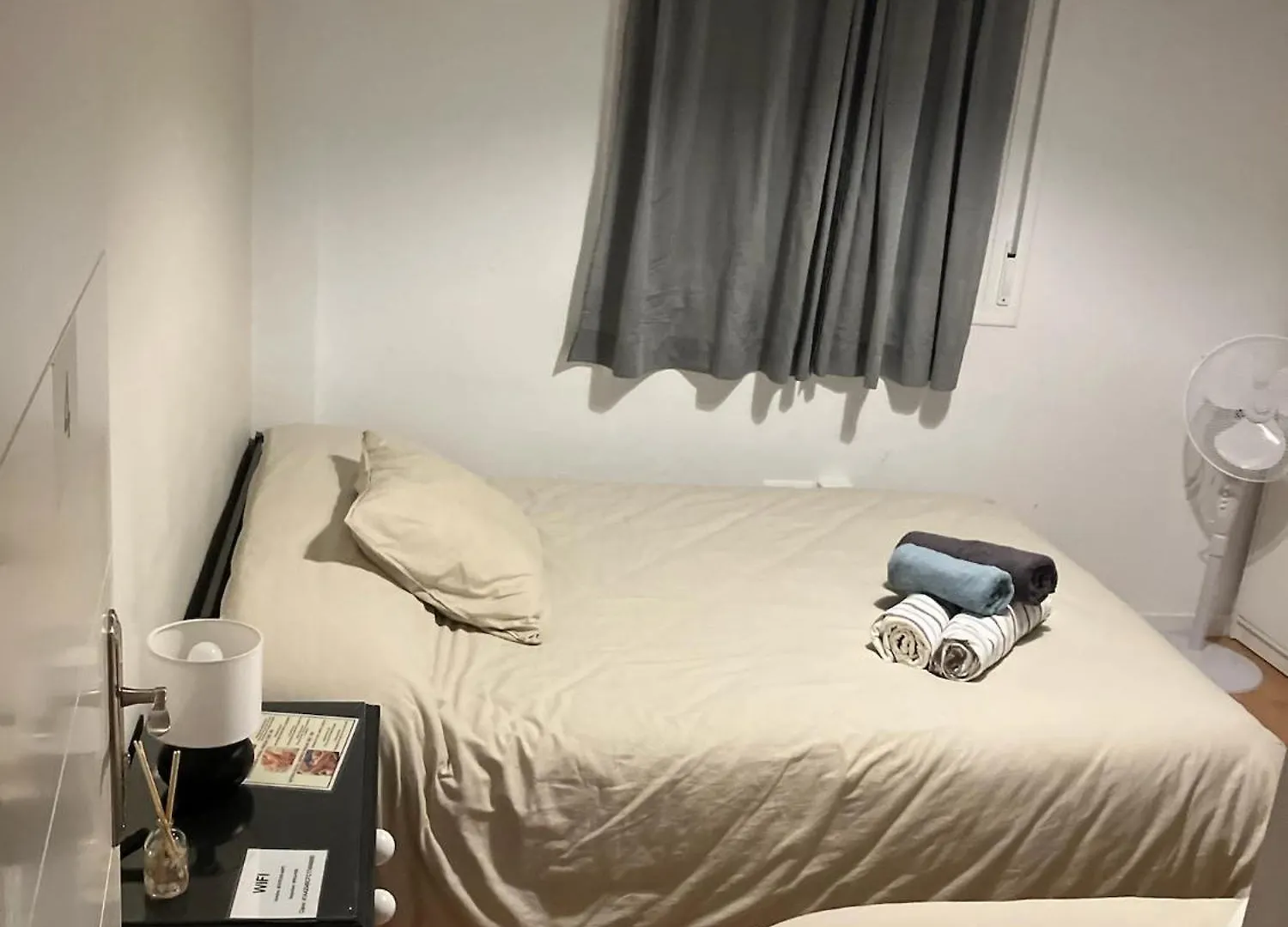 Habitacion Triple Ronda Centro 0*,  Spain